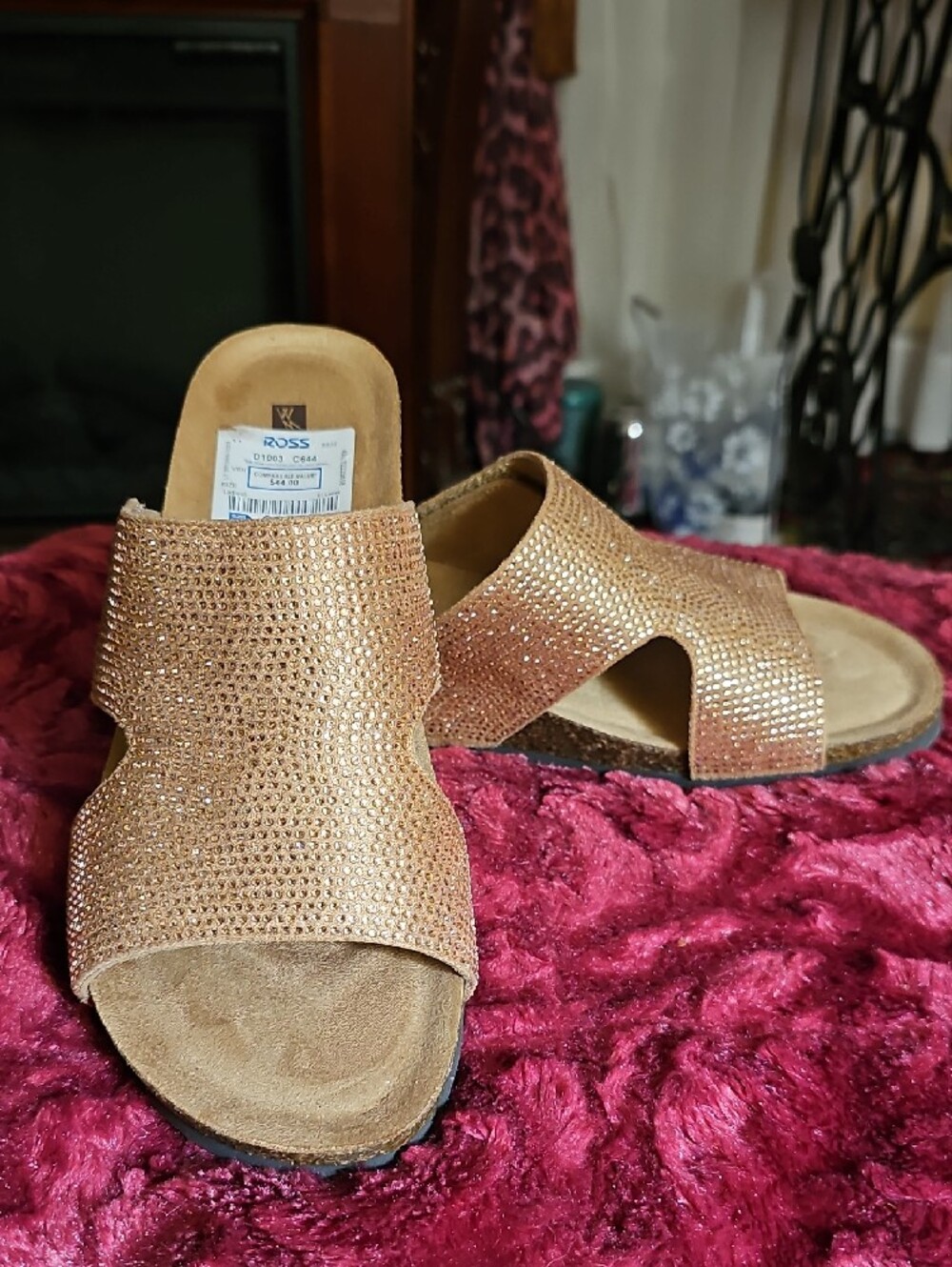 White Mountain Gold Sparkle Slide Sandals - Picture 9 of 9